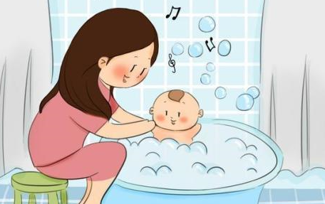教新手妈妈，如何让宝宝爱上洗澡